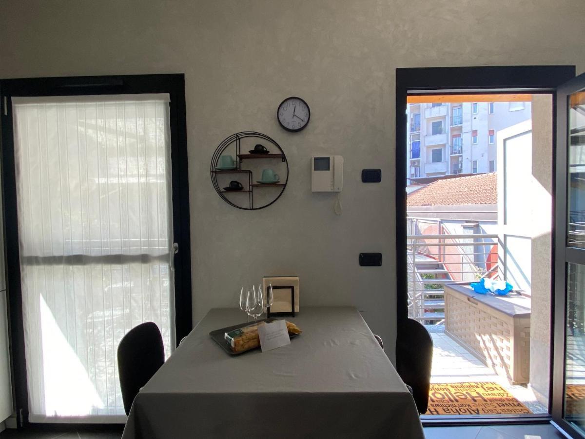 Casamartanavigli Apartment Milan Bagian luar foto